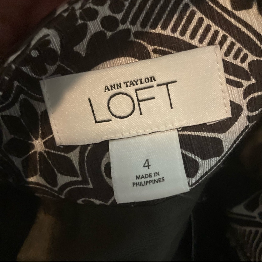 Ann Taylor LOFT | Silk Linen Skirt Front Pleat A-Line Size 4 - Picture 9 of 10